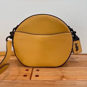 Coach 1941 Canteen Crossbody Yellow NWT